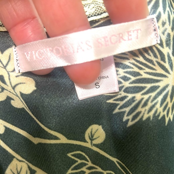 Victoria’s Secret Babydoll - Picture 9 of 14